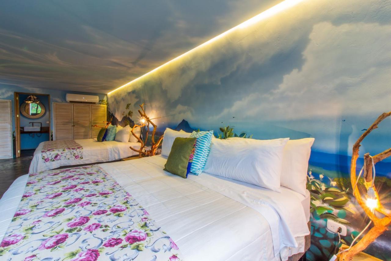 Latica Lodge Playa Negra Екстериор снимка
